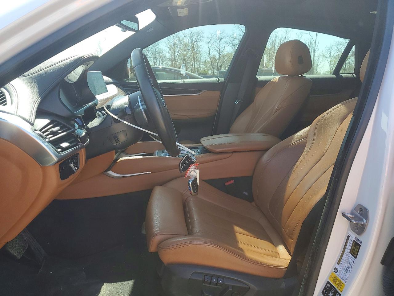 2017 BMW X6 VIN 5UXKU2C35H0U30082 photo 7