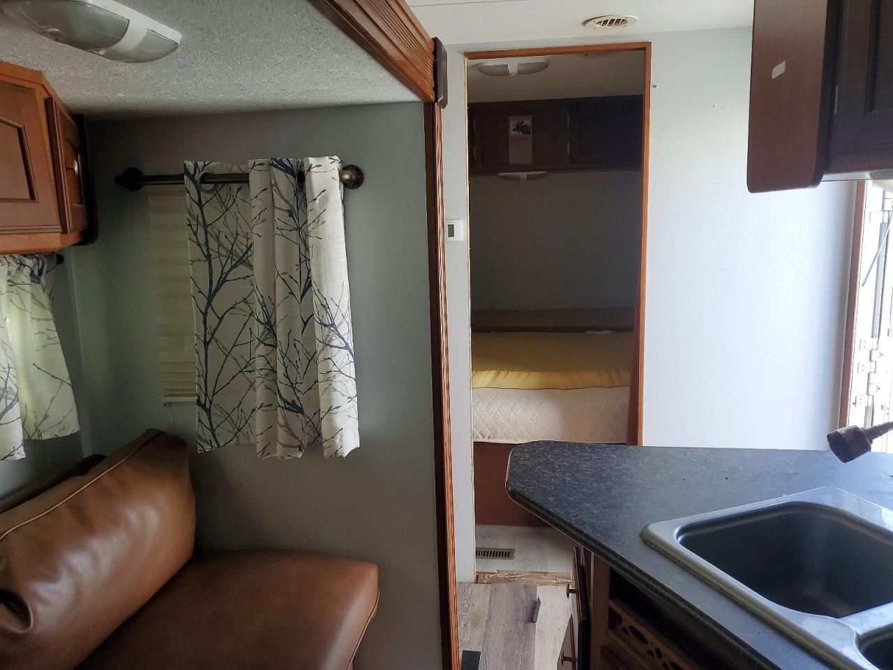 2012 WINNEBAGO Sunnybrook VIN 54CAS0R29C1D85546 photo 5