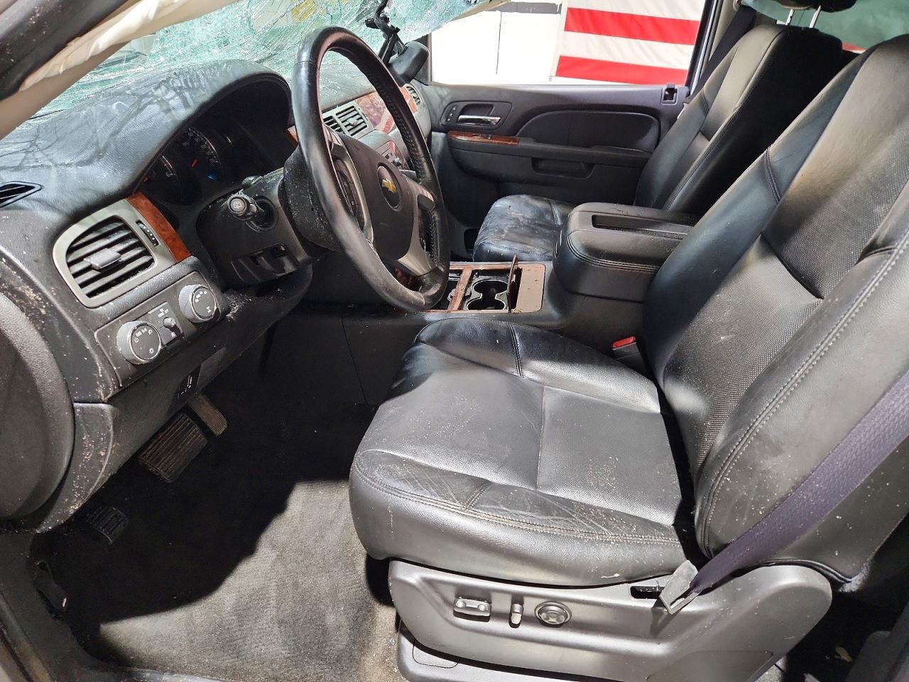 2014 Chevrolet Tahoe VIN 1GNSKCE07ER130929 photo 7