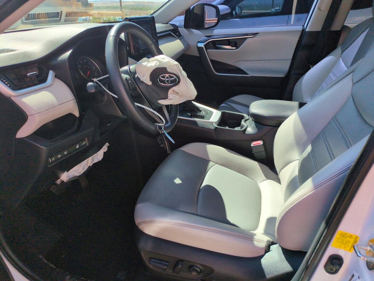 2020 Toyota Rav4 VIN 2T3C1RFV1LW068468 photo 7