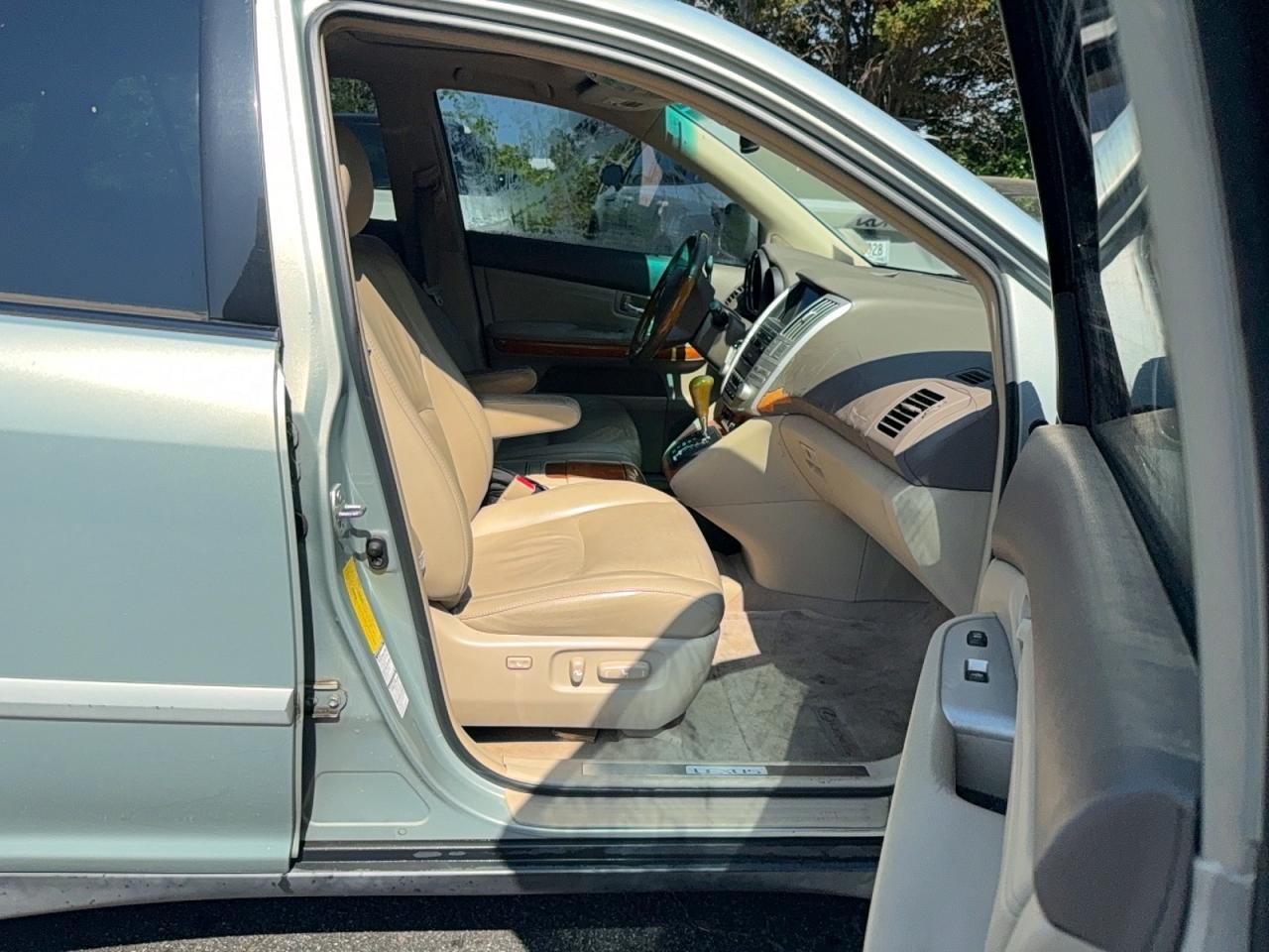 2007 Lexus Rx350 VIN 2T2HK31U57C036987 photo 5