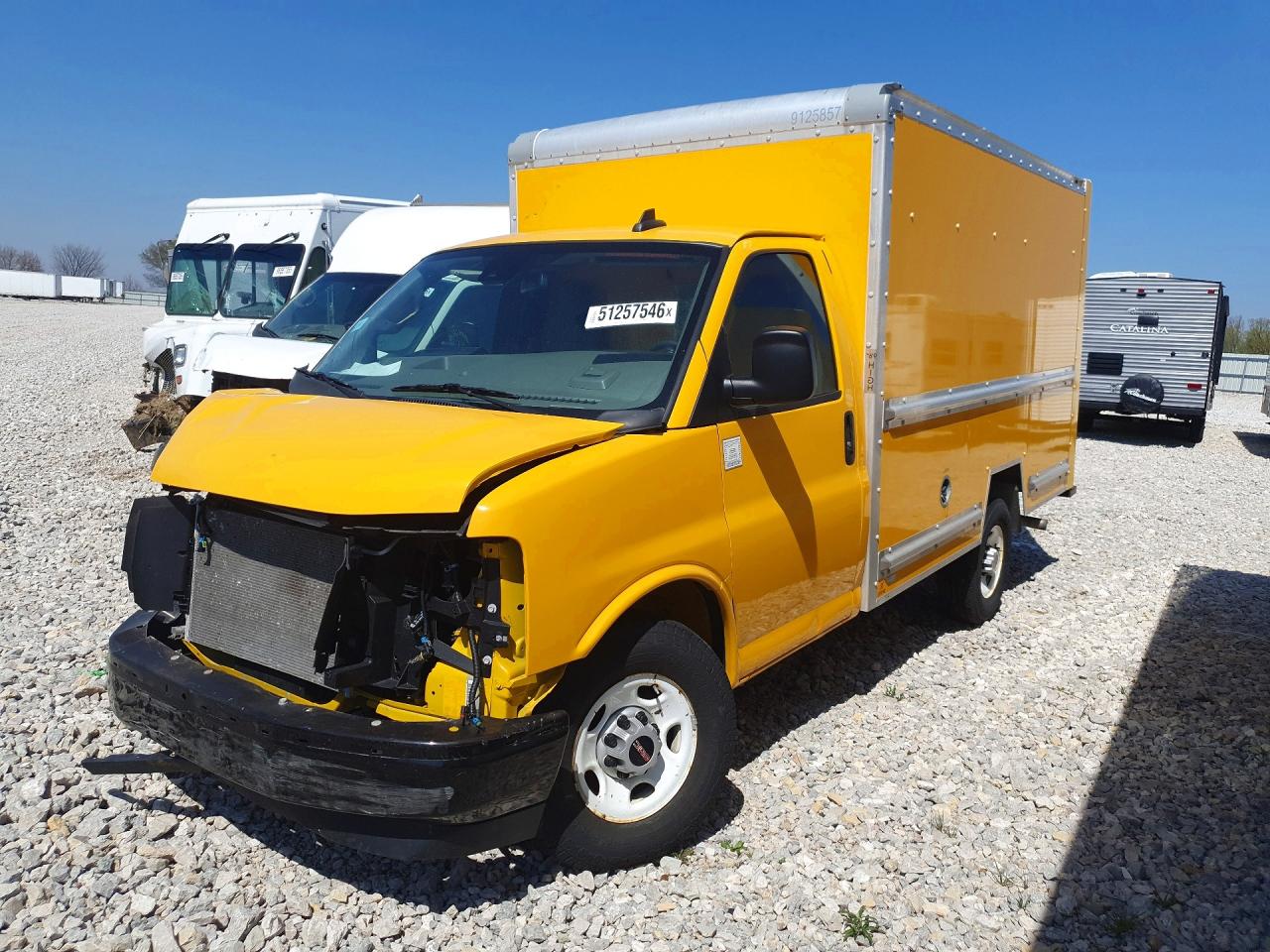 2022 GMC Savana VIN 1GD07RFP3N1162335 photo 1