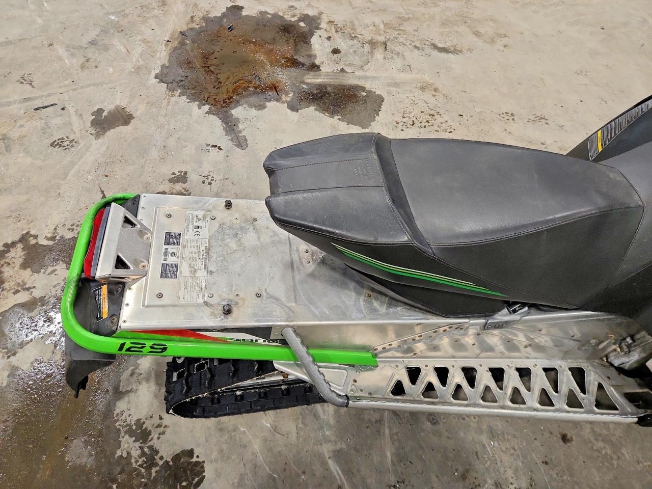 2016 Arctic Cat Snowmobile VIN 4UF16SNW4GT101765 photo 6