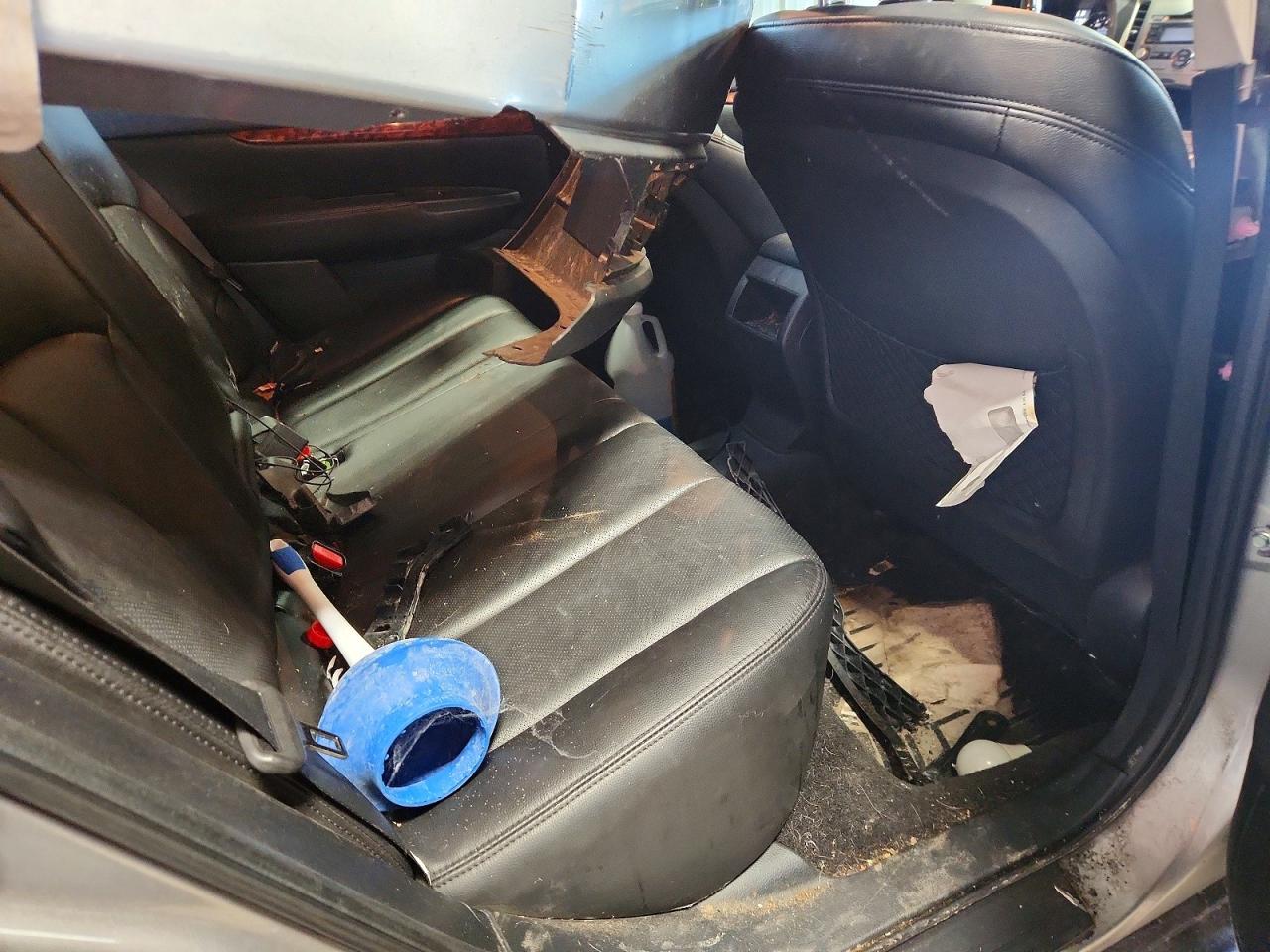 2010 Subaru Outback VIN 4S4BRCKC3A3335479 photo 10