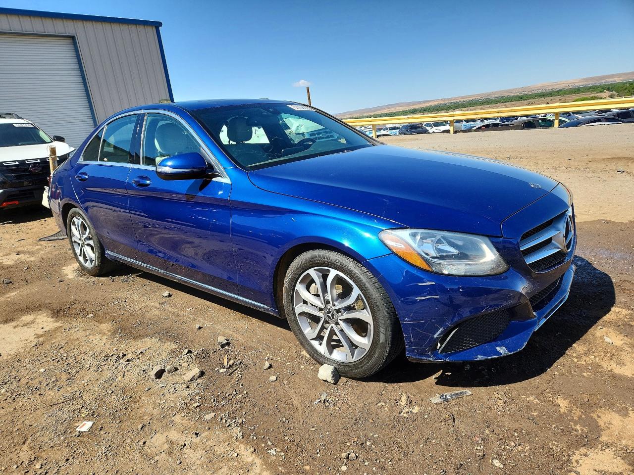 2018 C class VIN 55SWF4JB6JU241062 photo 4
