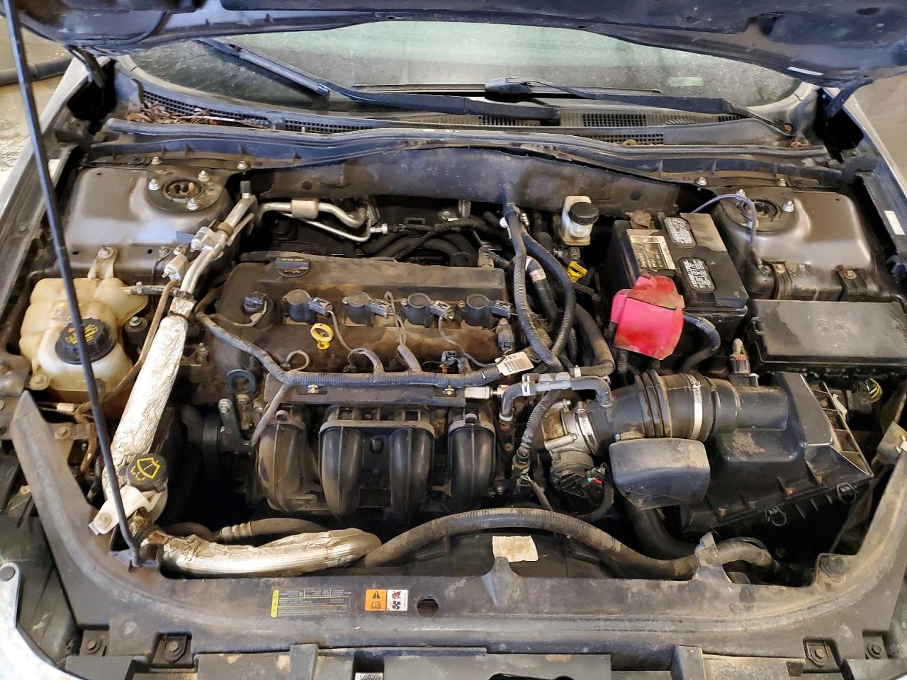 2012 Ford Fusion VIN 3FAHP0HA2CR356696 photo 11