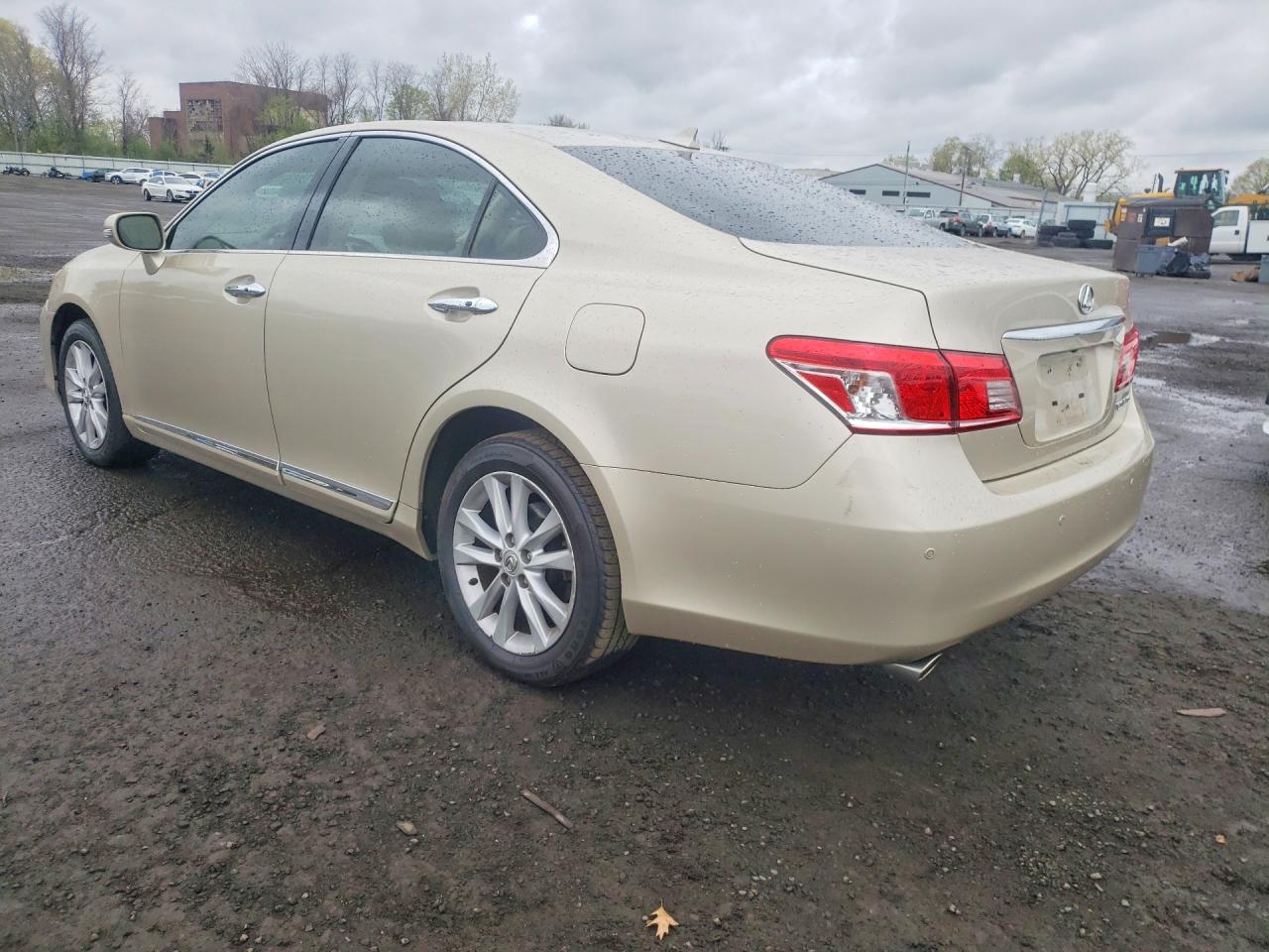 2012 Lexus ES350 VIN JTHBK1EG9C2485664 photo 2