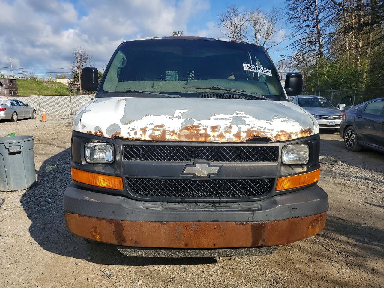 2007 CHEV Express VIN 1GCGG25V271241508 photo 5