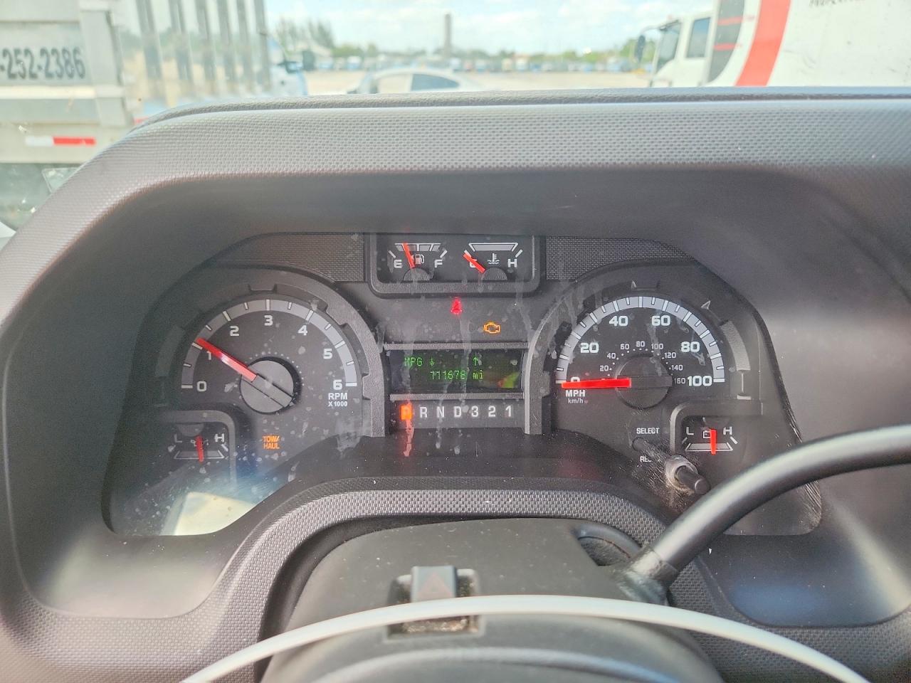 2011 Ford Econoline VIN 1FDXE4FS8BDA96693 photo 9