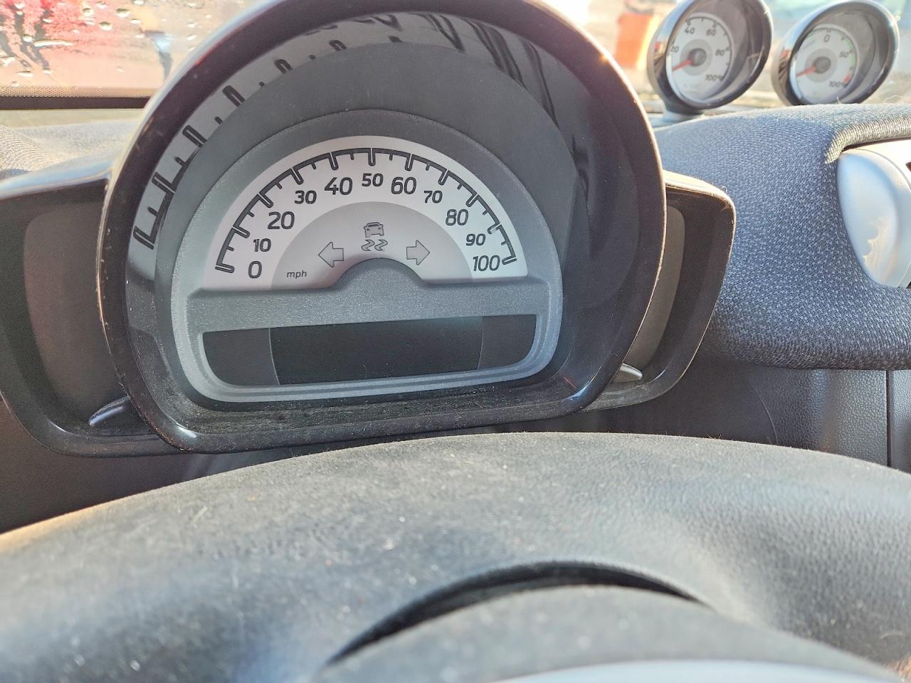 2016 SMART Fortwo VIN WMEEJ9AA8GK841997 photo 9