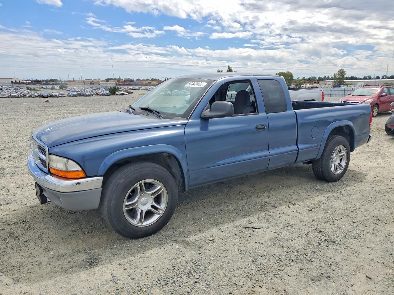 2003 Dodge Dakota VIN 1D7HL42X83S266120 photo 1