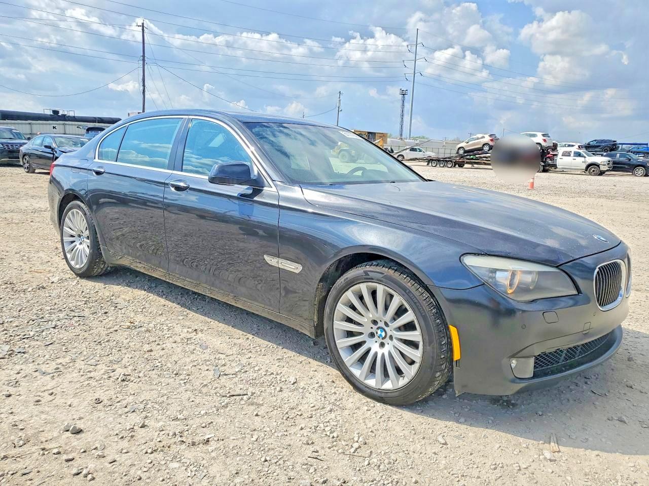 2011 BMW 7 series VIN WBAKC8C52BC432349 photo 4