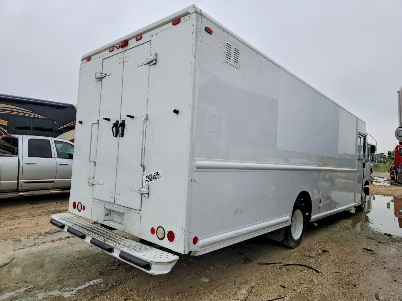 2008 FREIGHTLINER All other VIN 4UZAAPDU88CZ03929 photo 3