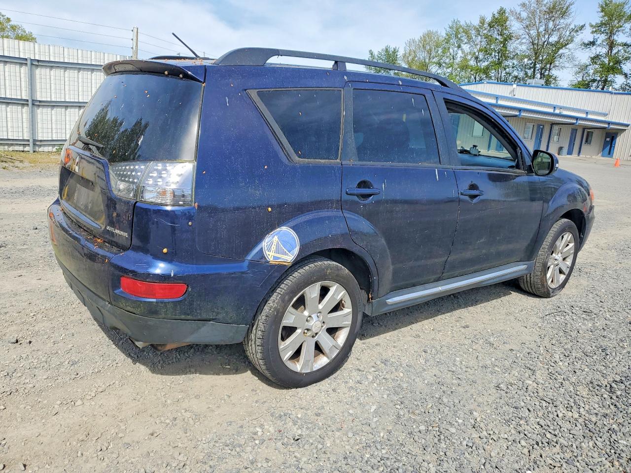 2011 Mitsubishi Outlander VIN JA4AS3AW9BU031482 photo 3