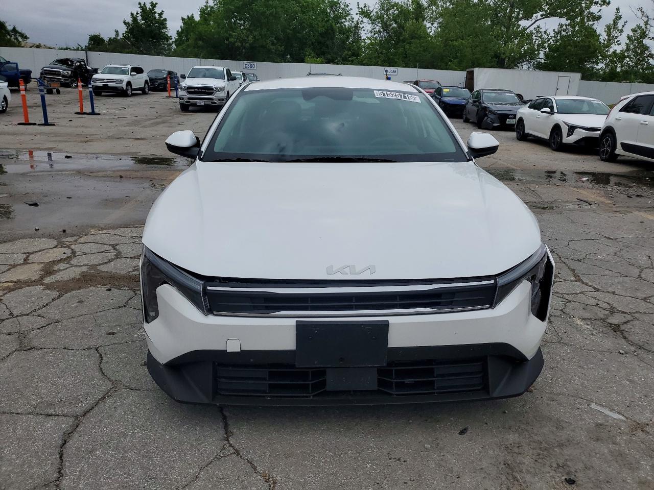 2026 Kia All other VIN 3KPFT4DE8TE286805 photo 5