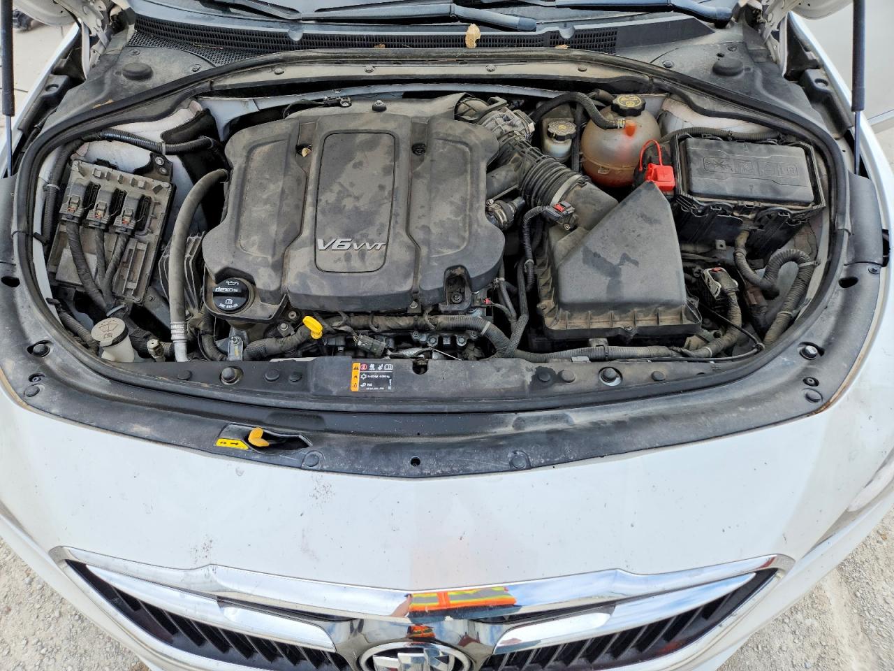 2019 Buick Lacrosse VIN 1G4ZR5SS8KU114893 photo 11