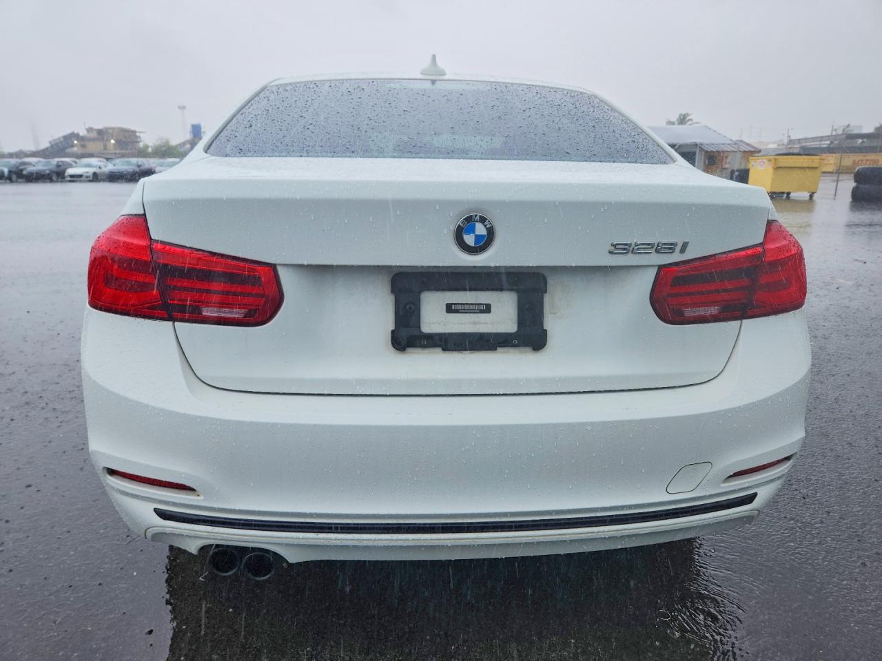 2016 BMW 3 series VIN WBA8E9C5XGK648635 photo 6