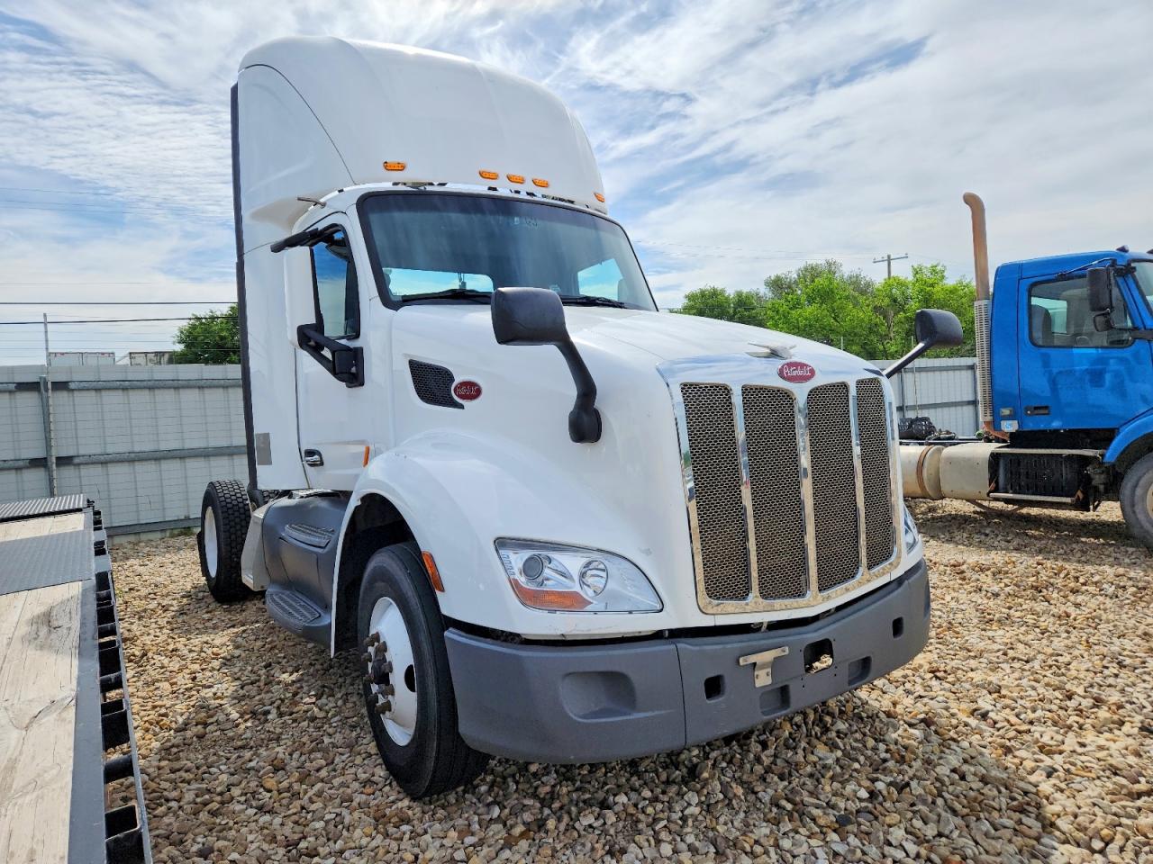 2019 PETERBILT All other VIN 1XPBA48X6KD600210 photo 1