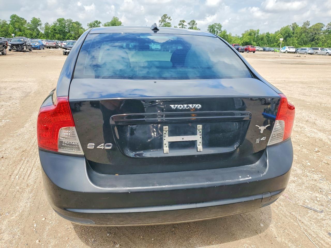 2008 Volvo S40 VIN YV1MS382882378287 photo 6