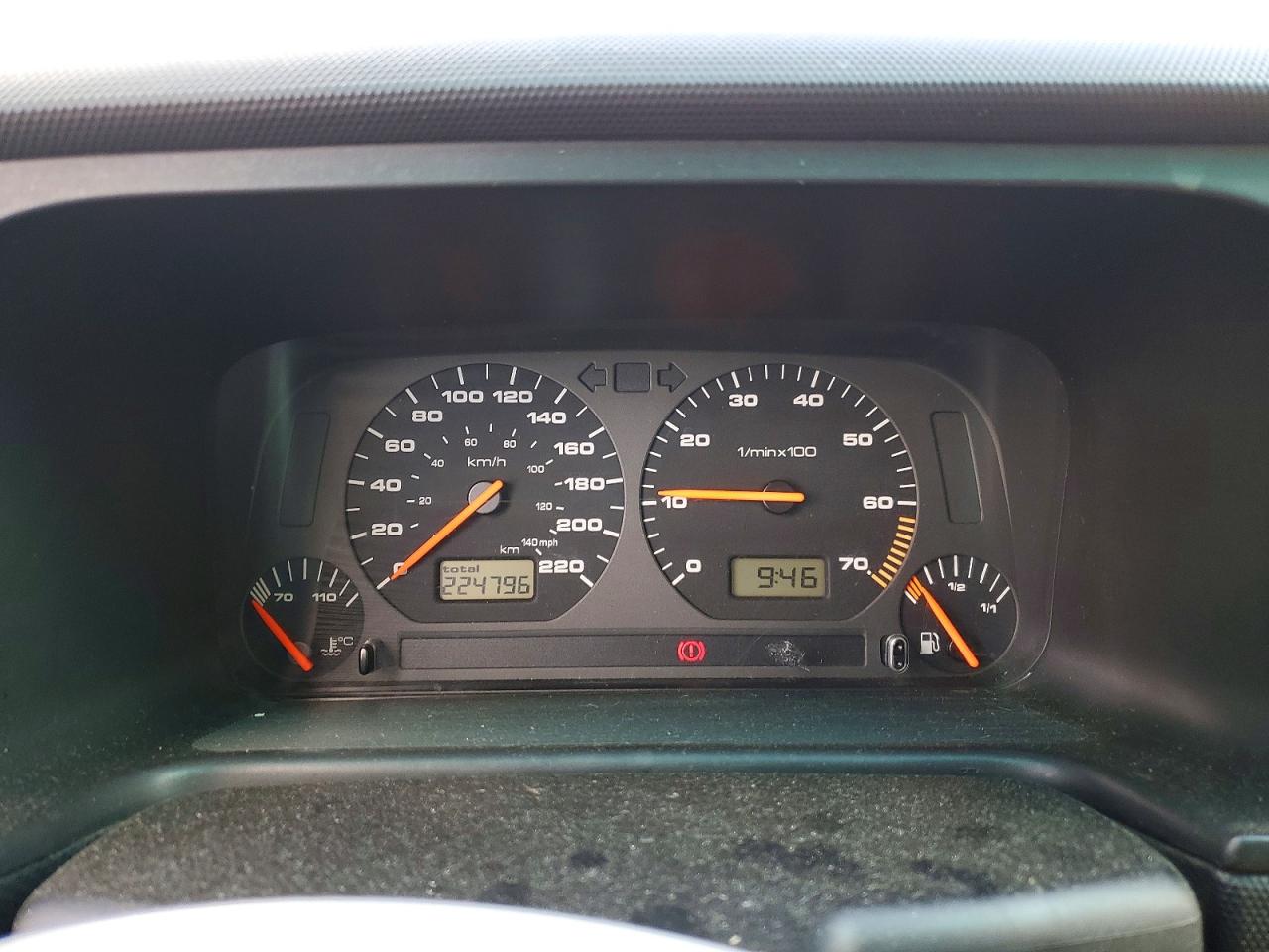 2001 Volkswagen Cabrio VIN 3VWDC21V01M816118 photo 9