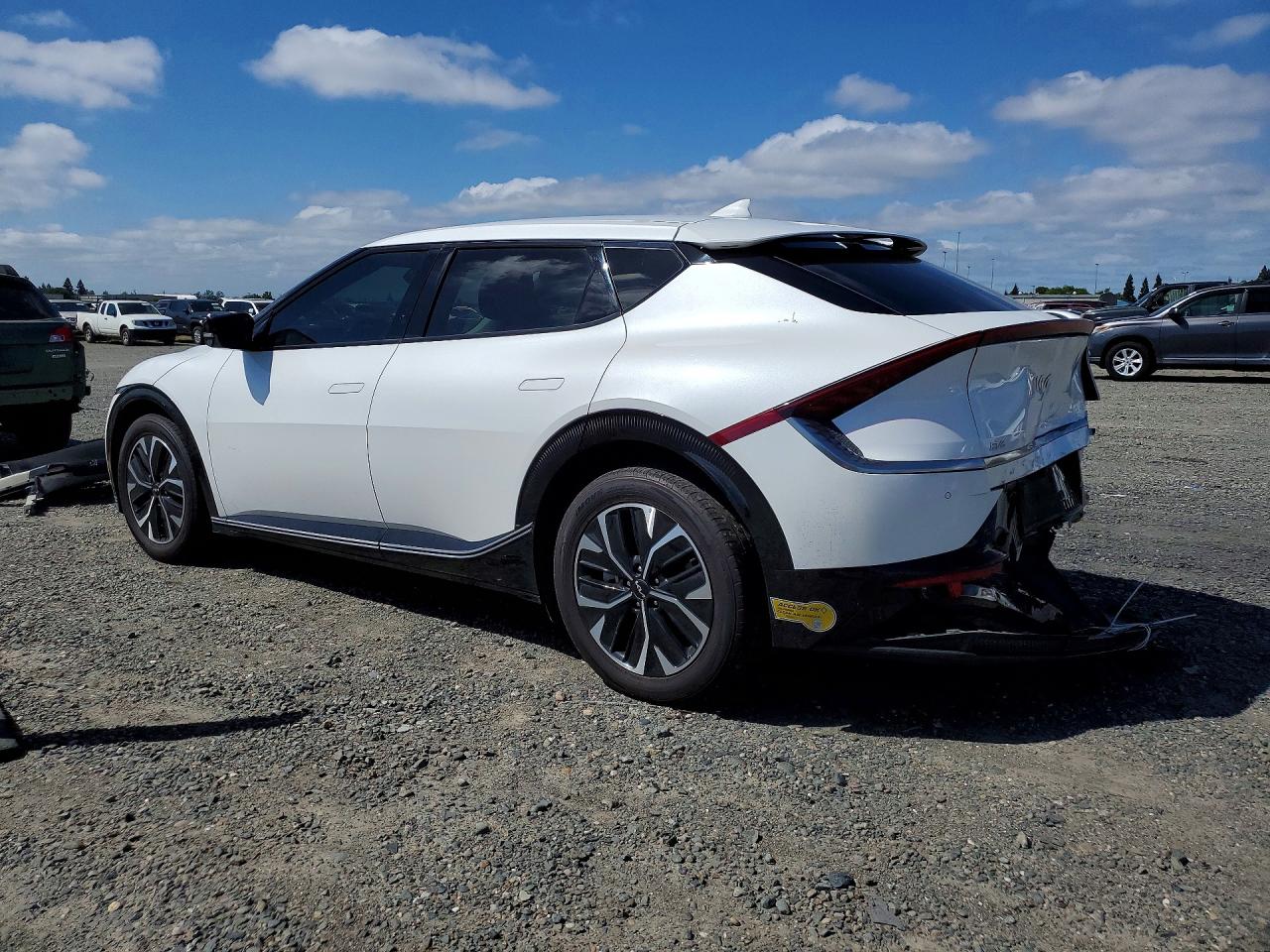 2022 KIA All other VIN KNDC34LA1N5064977 photo 2