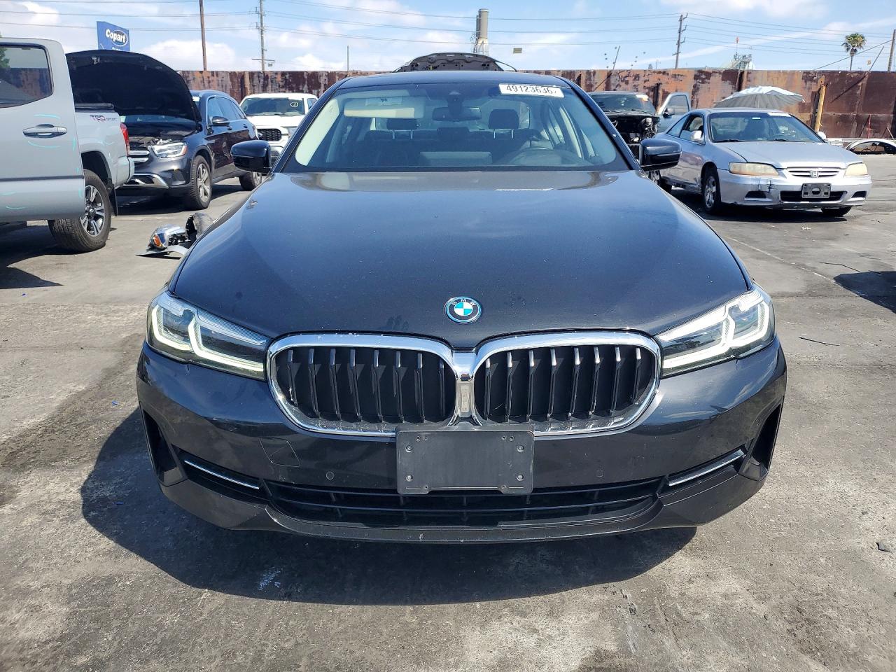 2022 BMW 5 series VIN WBA33AG04NCK96143 photo 5