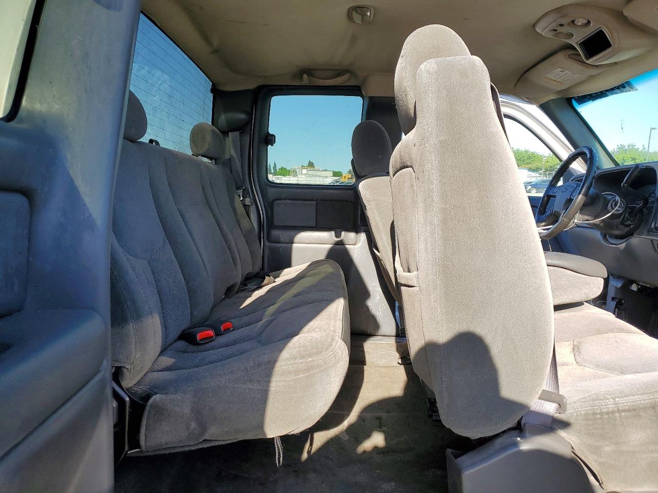 2004 Chevrolet All models VIN 2GCEC19T641400185 photo 10