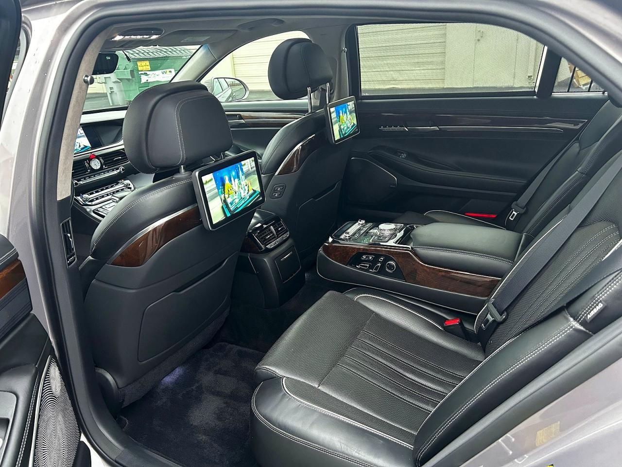 2018 Genesis G90 5.0 ul VIN KMHG54JH8JU044264 photo 6