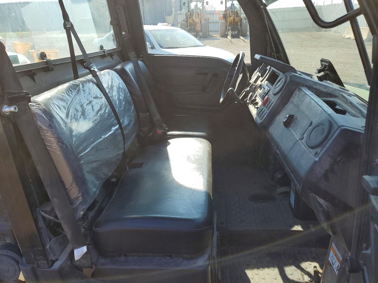 2023 JOHN Xuv 835m VIN 1M0835MDAPM062593 photo 5