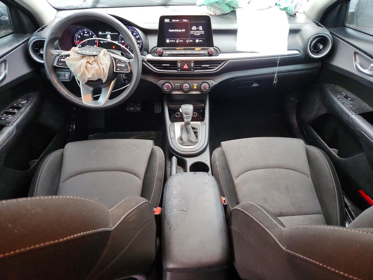 2022 Kia Forte lxs VIN 3KPF24ADXNE482889 photo 8