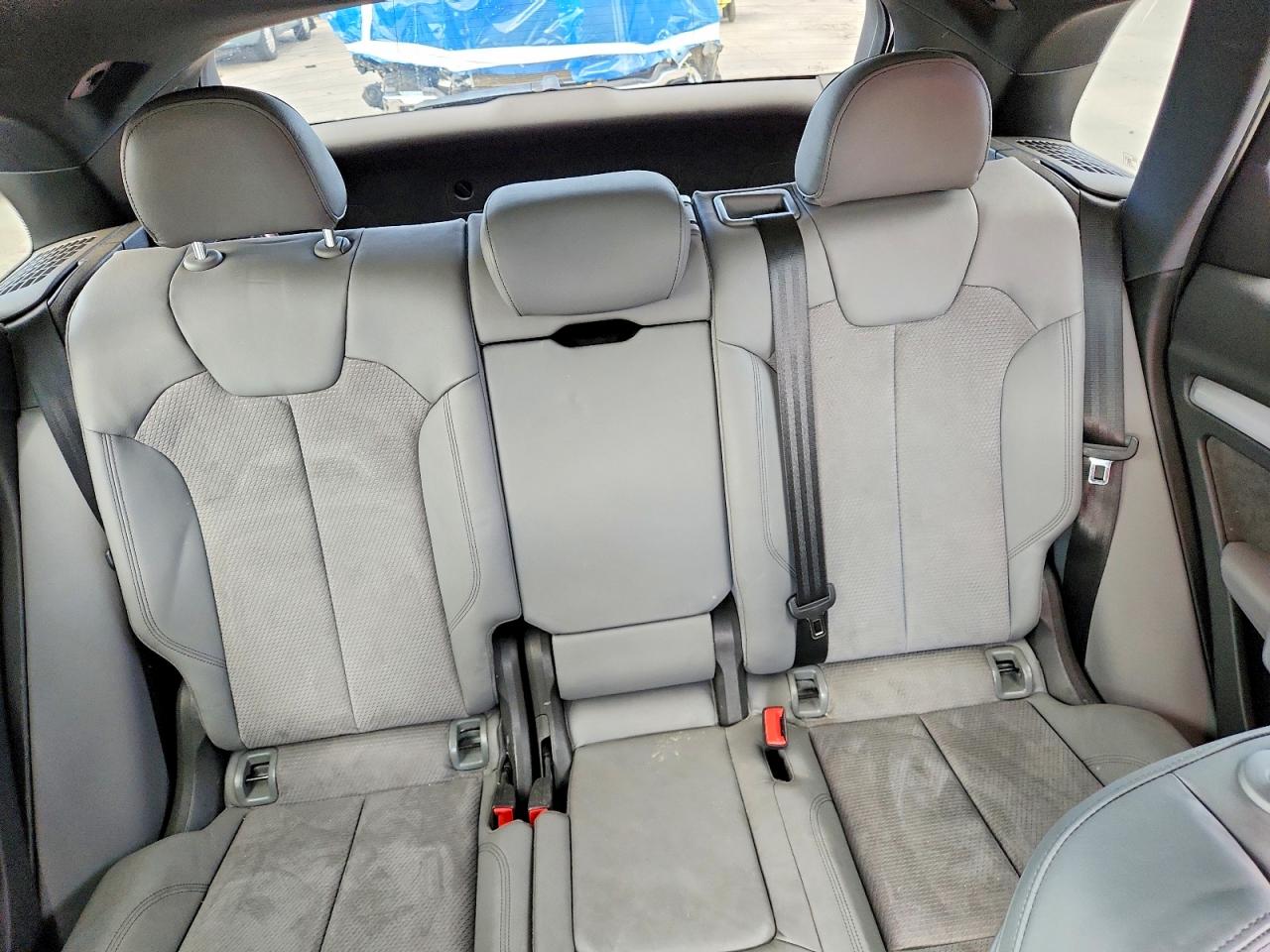 2018 Audi Sq5 VIN WA1A4AFY9J2073606 photo 10
