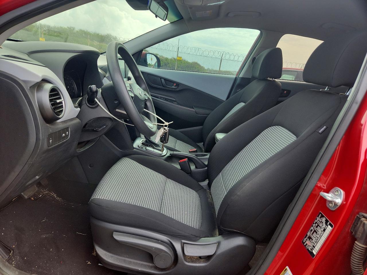 2019 Hyundai Kona VIN KM8K12AA6KU196381 photo 7
