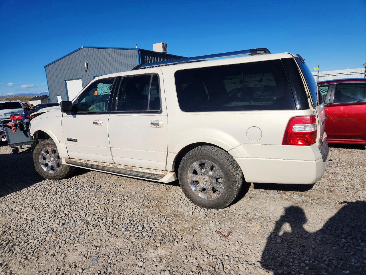 2007 Ford Expedition VIN 1FMFK20547LA88602 photo 2