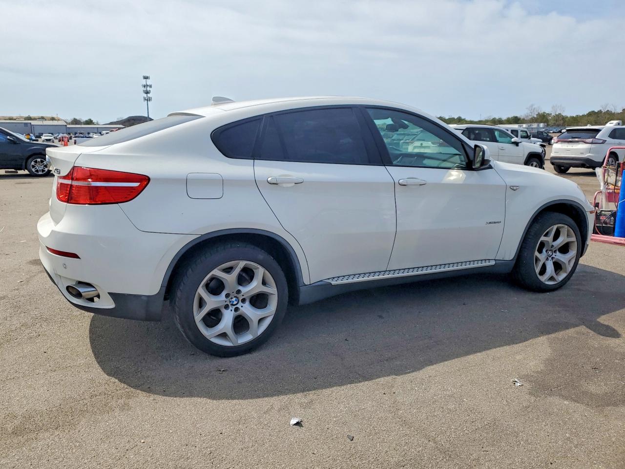 2012 BMW X6 VIN 5UXFG2C5XCL781698 photo 3