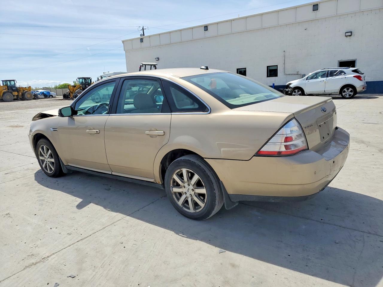 2008 Ford Taurus VIN 1FAHP27W28G142119 photo 2