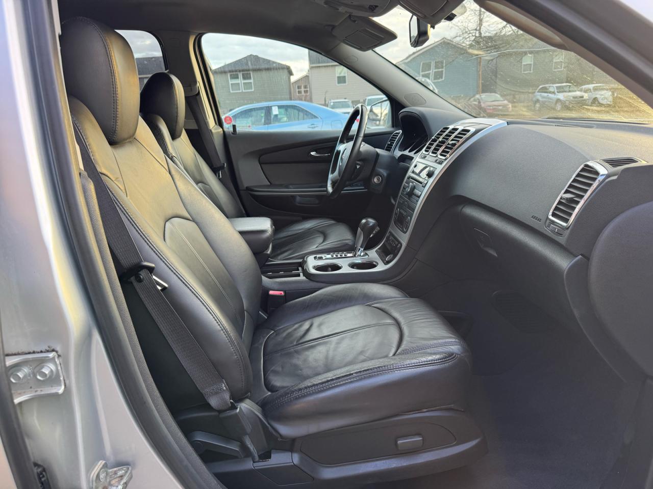 2010 GMC Acadia VIN 1GKLVMEDXAJ173154 photo 5
