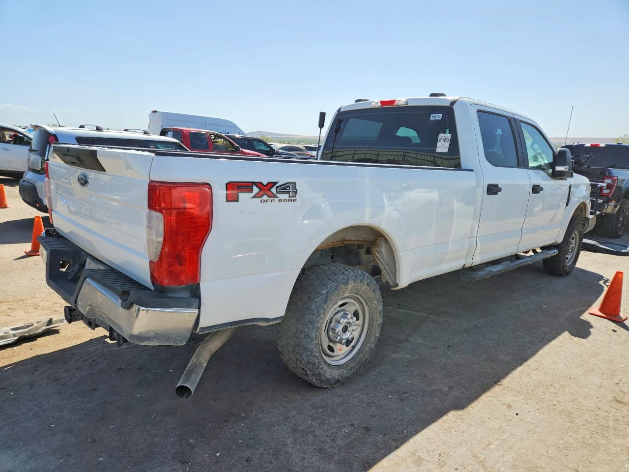 2022 Ford F250 VIN 1FT7W2B69NEC44640 photo 3