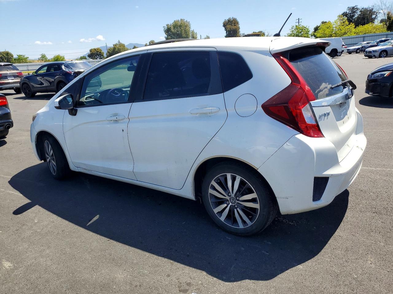 2017 Honda Fit VIN JHMGK5H72HS015914 photo 2