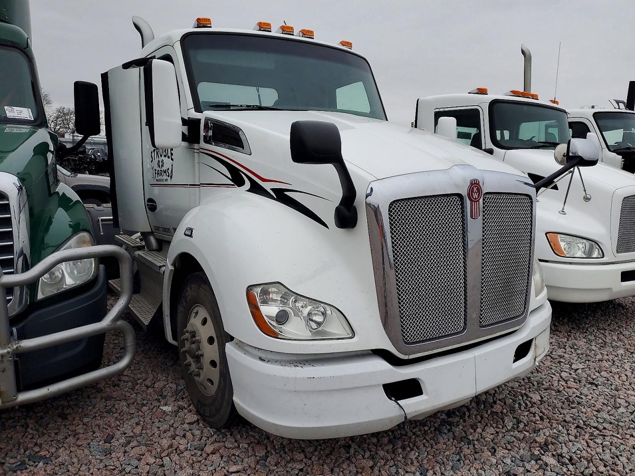 2016 KENWORTH All other VIN 1XKYD49X5GJ103101 photo 1