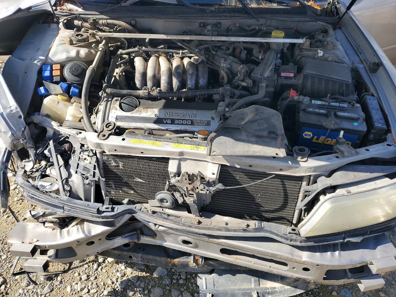 1999 Nissan Maxima VIN JN1CA21A0XT102651 photo 11