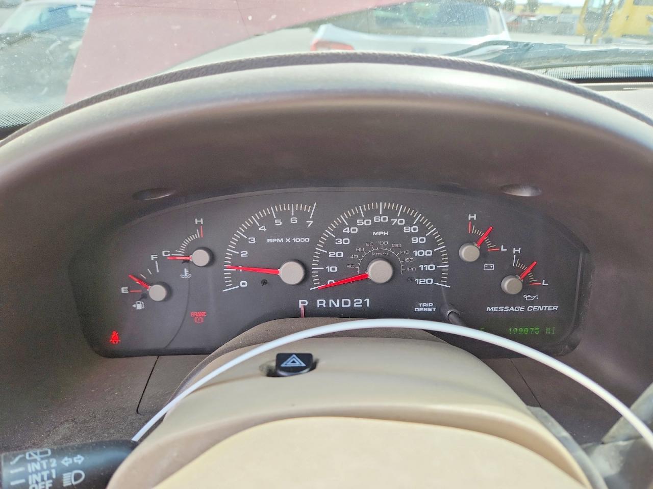 2003 Ford Expedition VIN 1FMFU18L63LC27761 photo 9