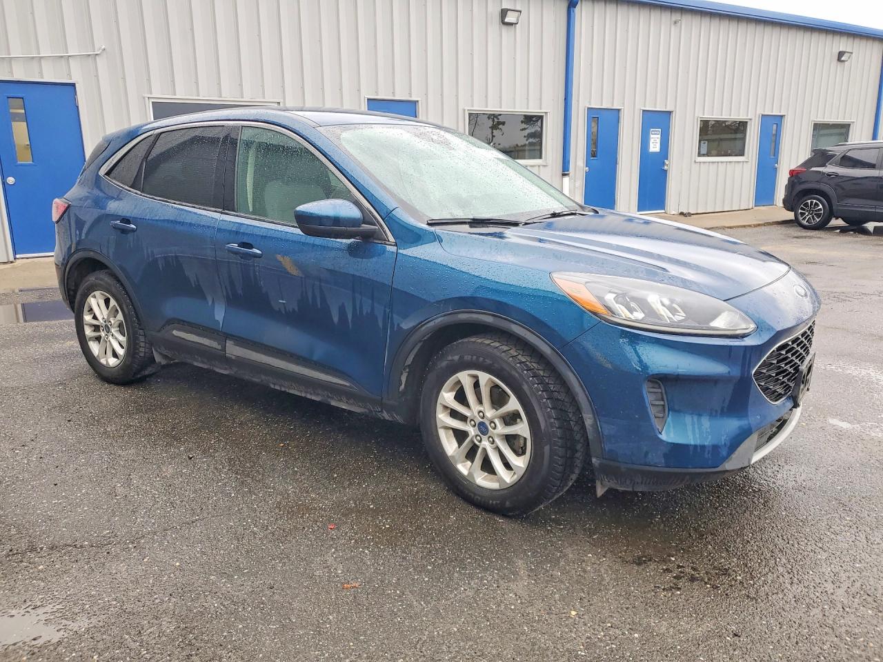 2020 Ford Escape VIN 1FMCU0G61LUB43379 photo 4
