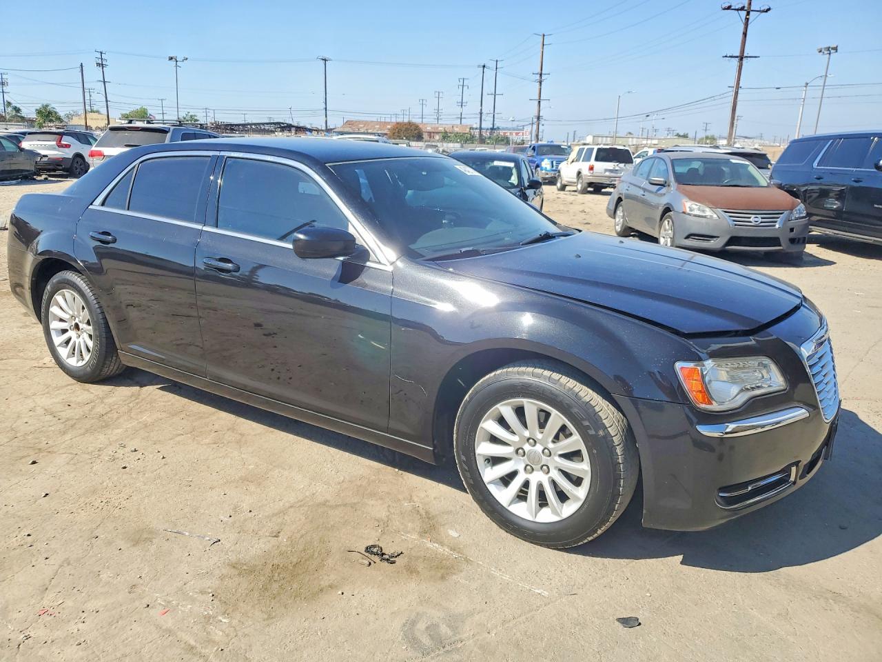 2011 Chrysler 300 VIN 2C3CA4CGXBH514581 photo 4