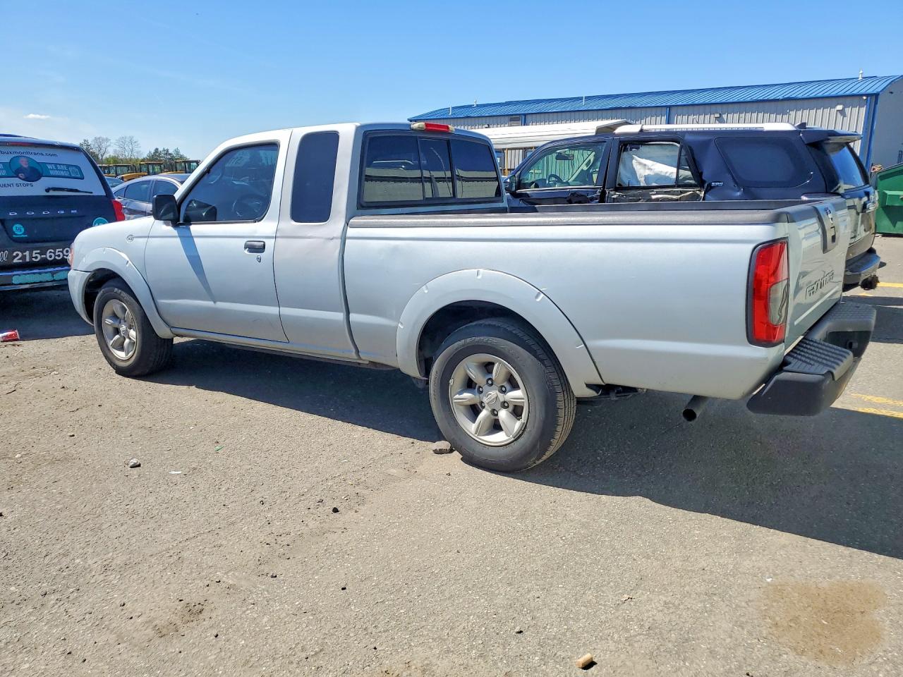 2002 NISSAN Frontier VIN 1N6DD26S72C395500 photo 2