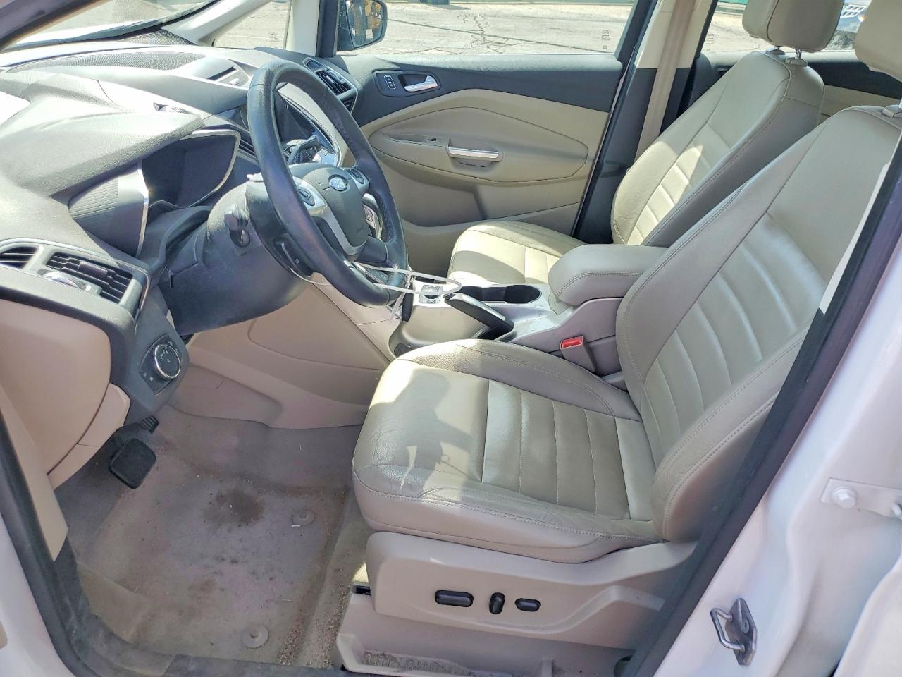 2013 Ford Cmax VIN 1FADP5BU1DL511687 photo 7