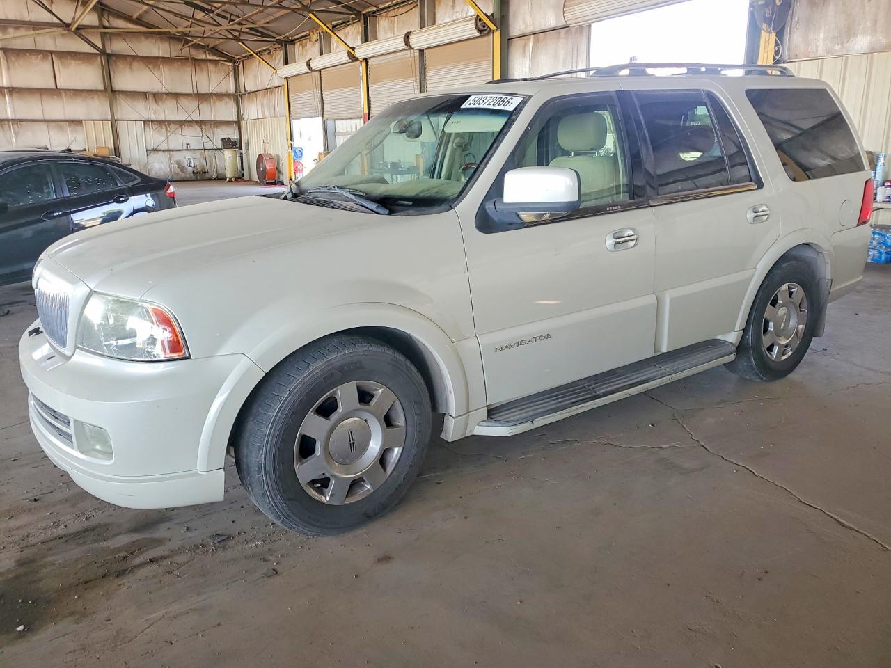2005 LINCOLN Navigator VIN 5LMFU28505LJ04884 photo 1