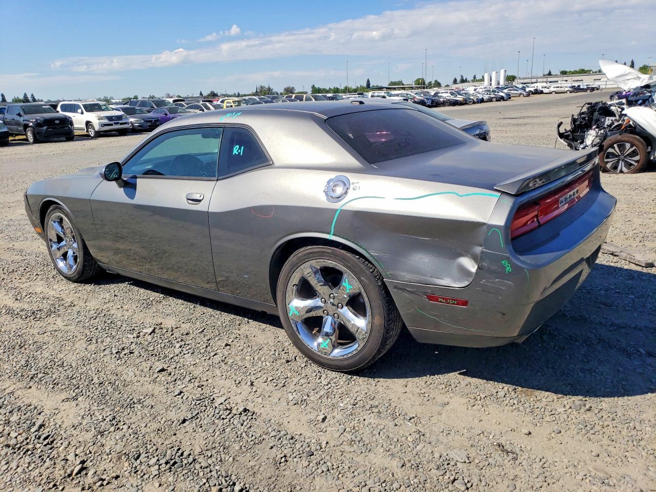 2012 Dodge Challenger VIN 2C3CDYBT5CH144025 photo 2