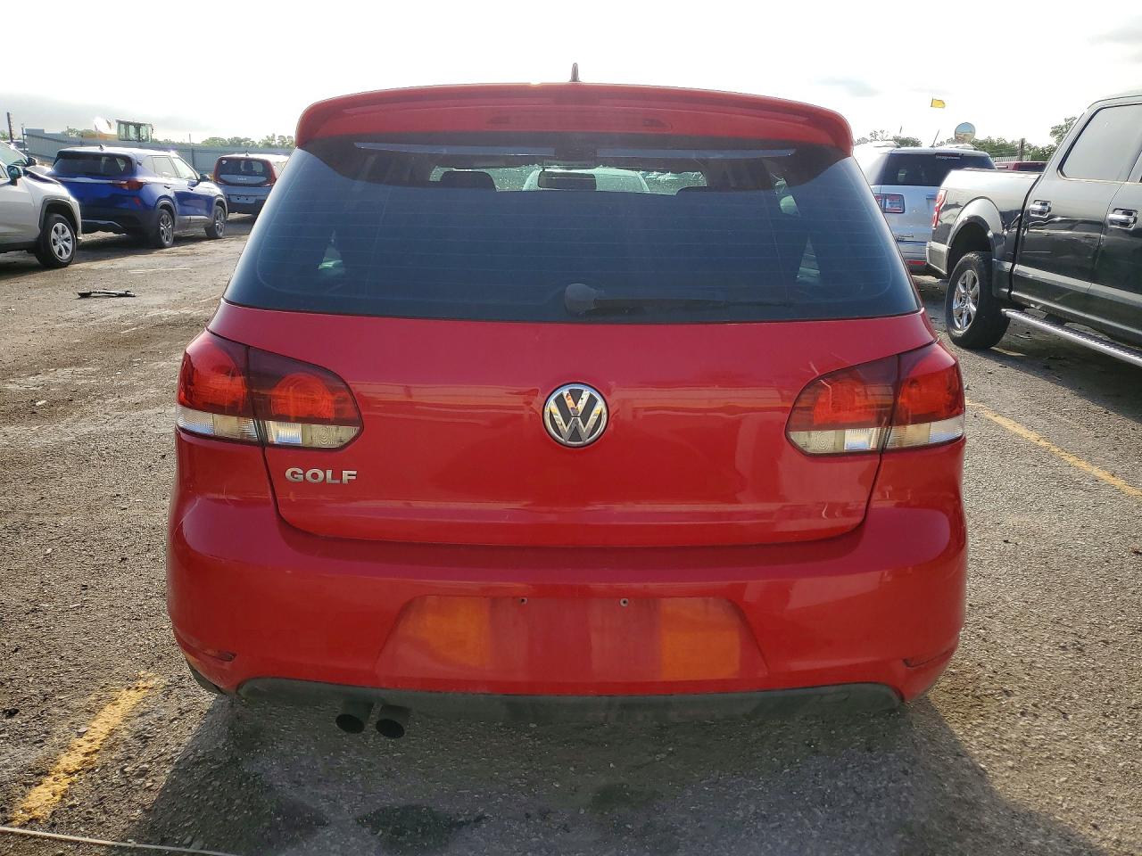 2014 Volkswagen Golf VIN WVWDB7AJ0EW001374 photo 6