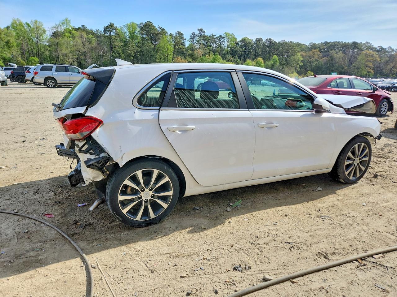2018 Hyundai Elantra VIN KMHH35LEXJU046729 photo 3