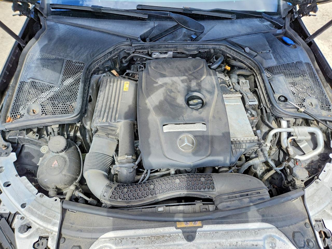 2018 Mercedes-Benz C class VIN WDDWJ4KB7JF738377 photo 11